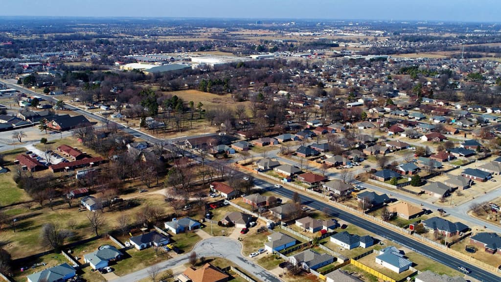 An aerial view of a city in the state of Arkansas
